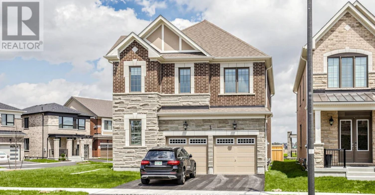 1 George Roman Avenue, Markham, ON, L6C 3L9 - 3