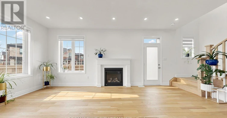 1 George Roman Avenue, Markham, ON, L6C 3L9 - 7