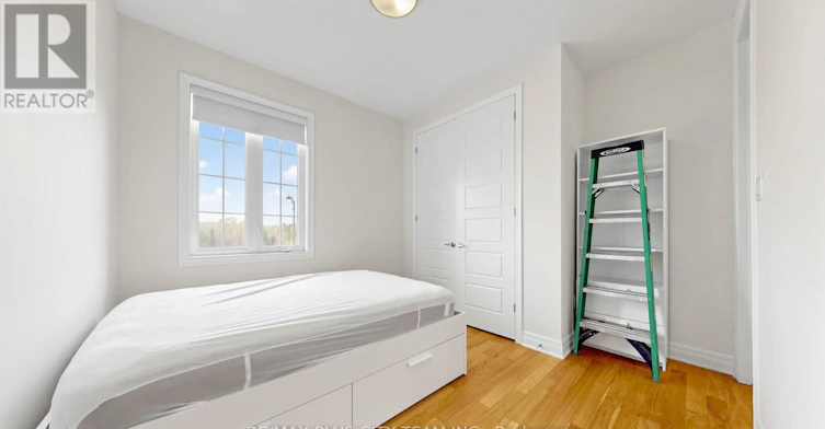 1 George Roman Avenue, Markham, ON, L6C 3L9 - 37