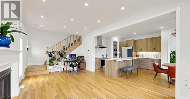 1 George Roman Avenue, Markham, ON, L6C 3L9 - 8