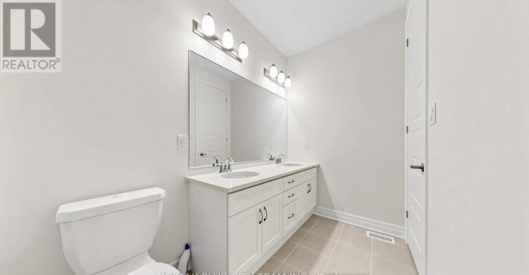 1 George Roman Avenue, Markham, ON, L6C 3L9 - 25