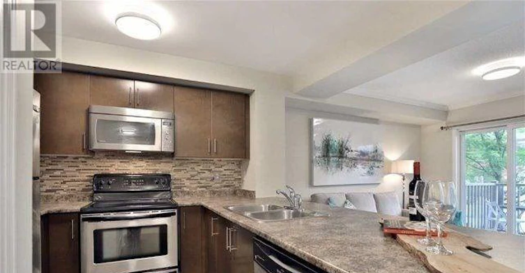 3-3250 Bentley Drive, Mississauga, ON, L5M 0P7 - 3
