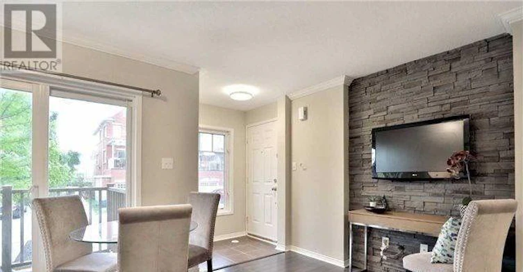 3-3250 Bentley Drive, Mississauga, ON, L5M 0P7 - 4