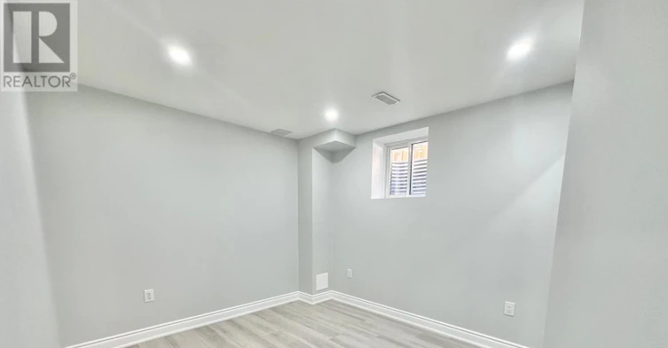 BSMT-555 Settlers Road W, Oakville, ON, L6M 1N5 - 7
