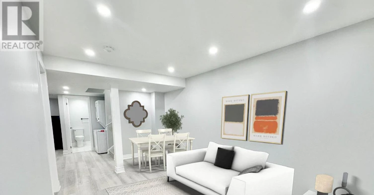 BSMT-555 Settlers Road W, Oakville, ON, L6M 1N5