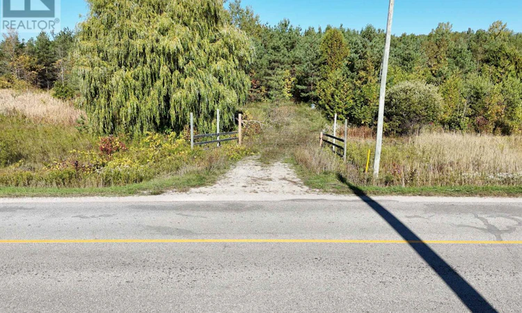6696 33/34 Nottawasaga Side Road