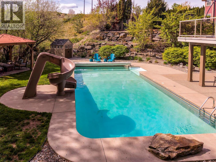 5037 Treadgold Court, Kelowna, BC, V1W 5B4 - 53