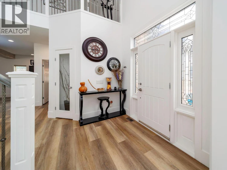 5037 Treadgold Court, Kelowna, BC, V1W 5B4 - 6