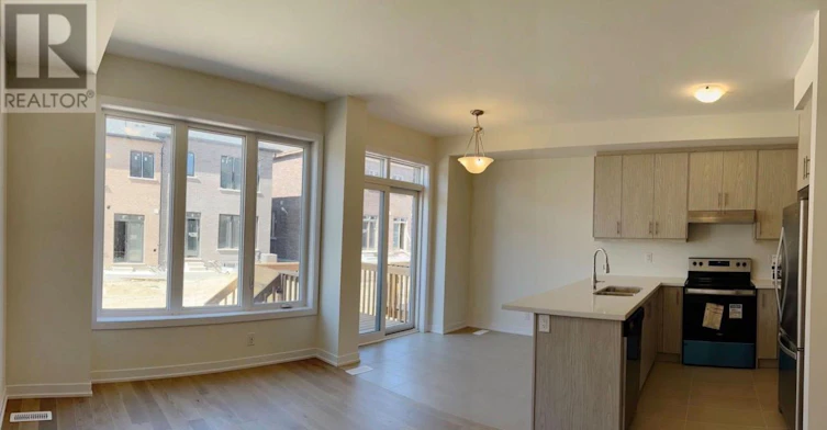 38 Harvey Bunker Crescent, Markham, ON, L6C 2A5 - 3