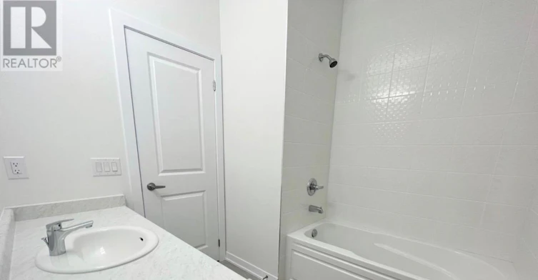 38 Harvey Bunker Crescent, Markham, ON, L6C 2A5 - 21