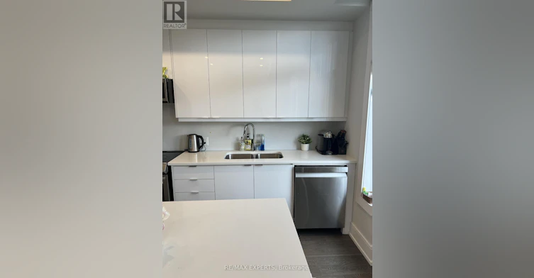 U213-9560 Islington Avenue, Vaughan, ON, L4H 4Z5 - 4