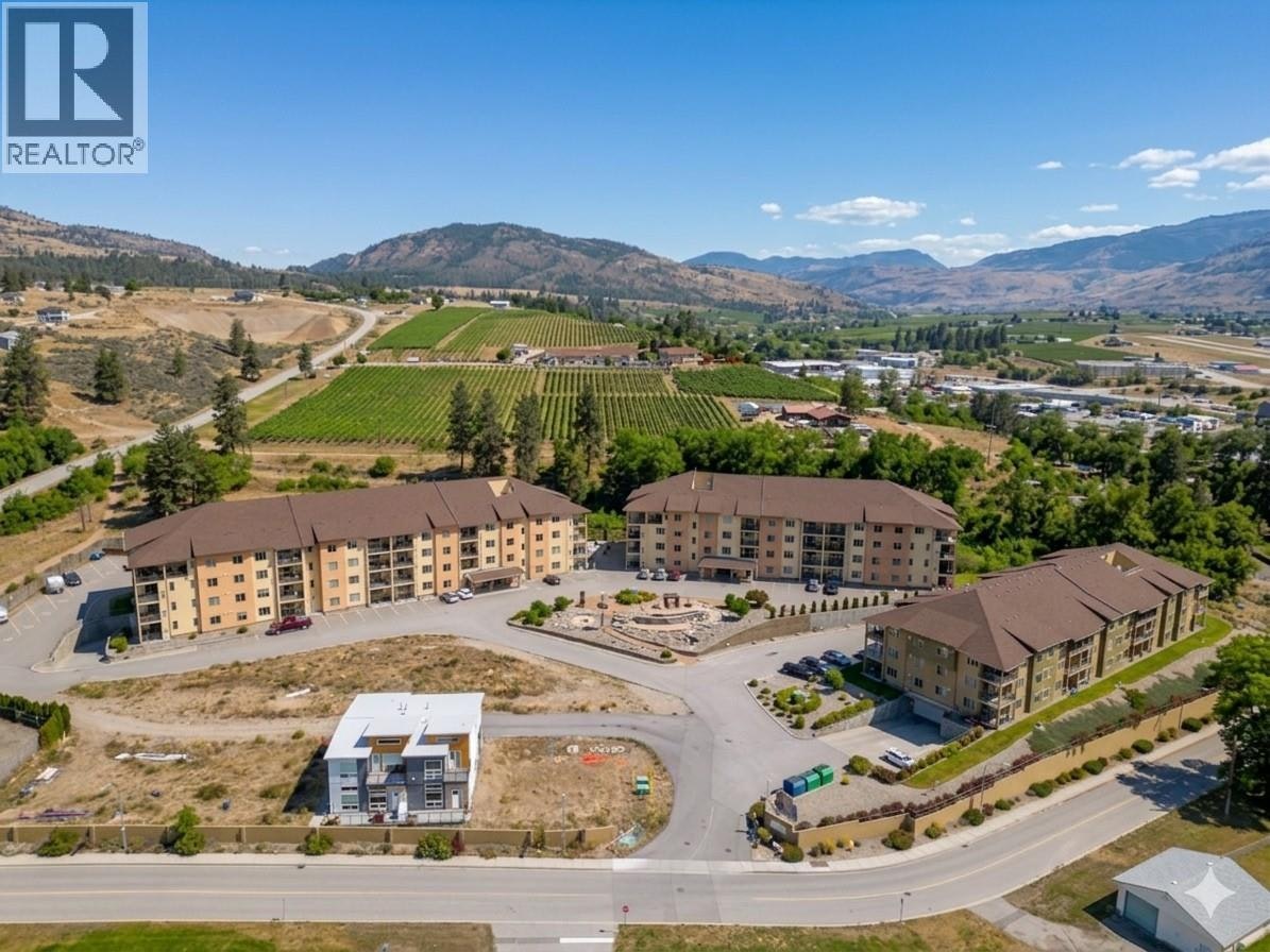 107B-921 Spillway Road, Oliver, BC, V0H 1T8