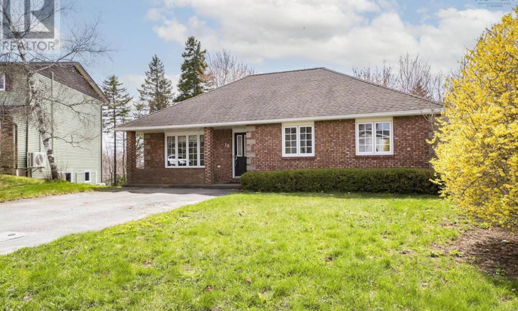 19 Columbo Drive