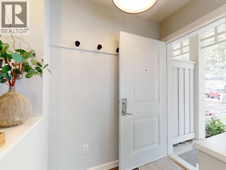 619 Boynton Place, Kelowna, BC, V1V 3B5 - 8