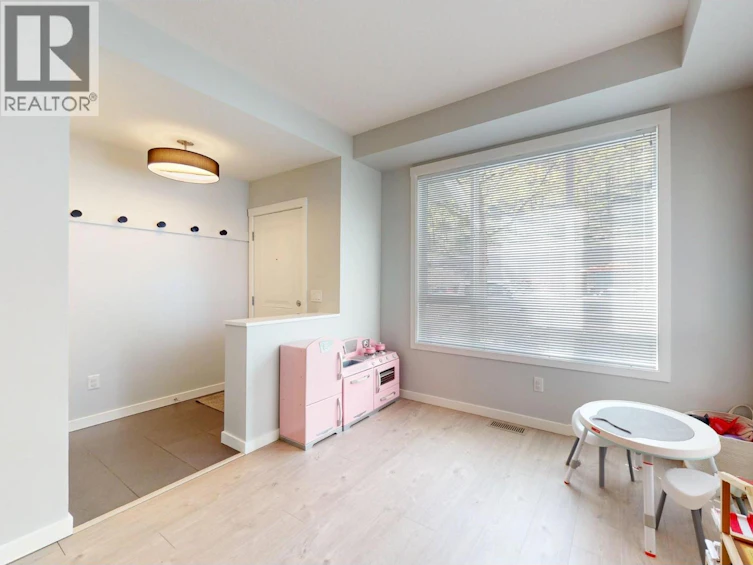 619 Boynton Place, Kelowna, BC, V1V 3B5 - 11