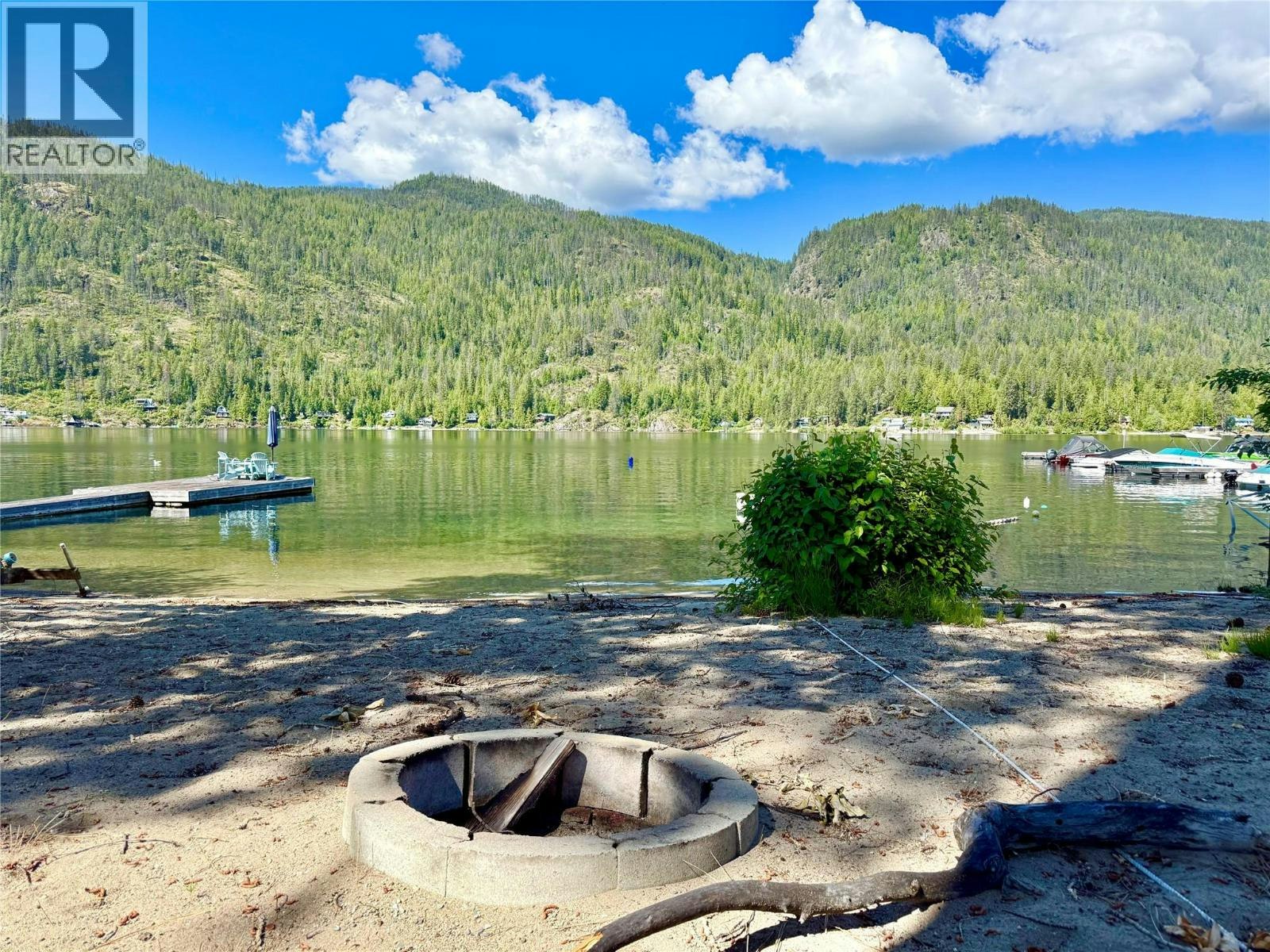 189 Alpine Road, Christina Lake, BC, V0H 1E1