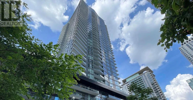 2902-30 Roehampton Avenue, Toronto, ON, M4P 0B9