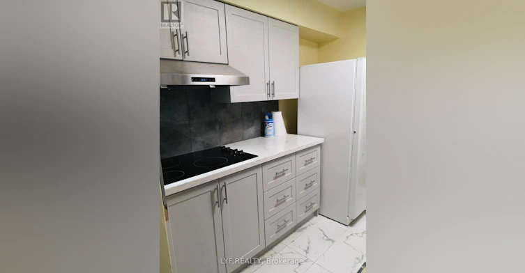 RM A-22 Ivordale Crescent, Toronto, ON, M1R 2W6 - 7