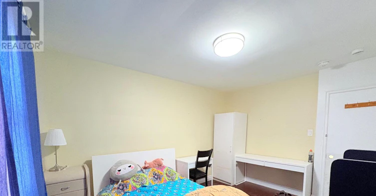 RM A-22 Ivordale Crescent, Toronto, ON, M1R 2W6 - 14