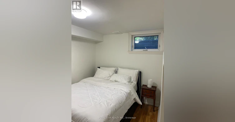 BSMT-48 Sunnywood Crescent, Richmond Hill, ON, L4C 6W3 - 12
