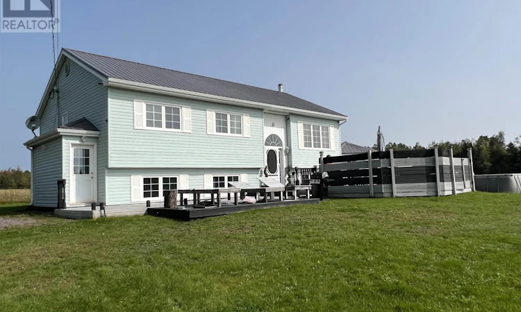 2361 Wallace Road North