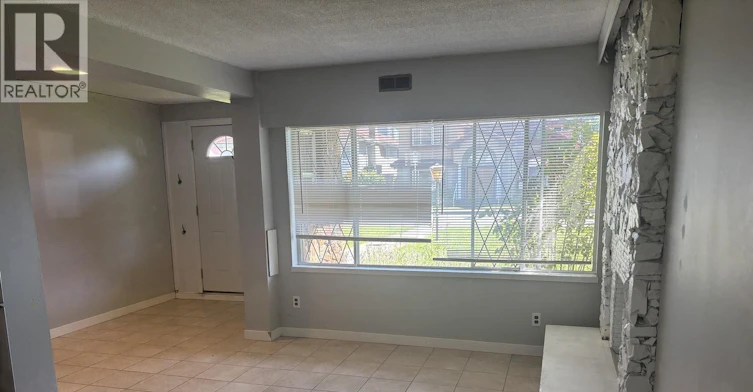 GARDEN-4455 Napier Street, Burnaby, BC, V5C 3H2 - 4