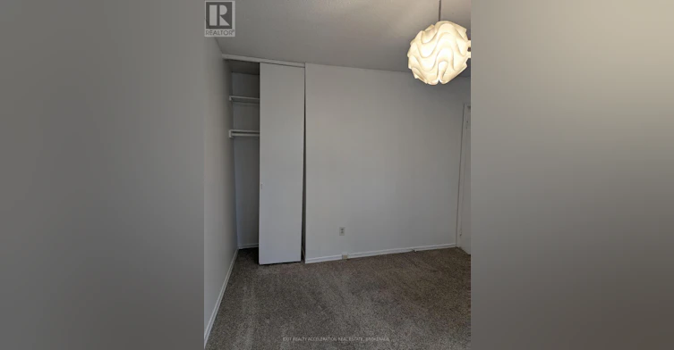 17-19 Macphearson Avenue, Kingston, ON, K7M 6W4 - 11