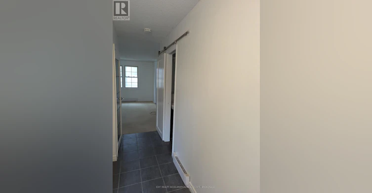 17-19 Macphearson Avenue, Kingston, ON, K7M 6W4 - 2