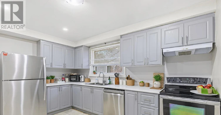UPPER-957 Beechwood Avenue, Mississauga, ON, L5G 4E3 - 13