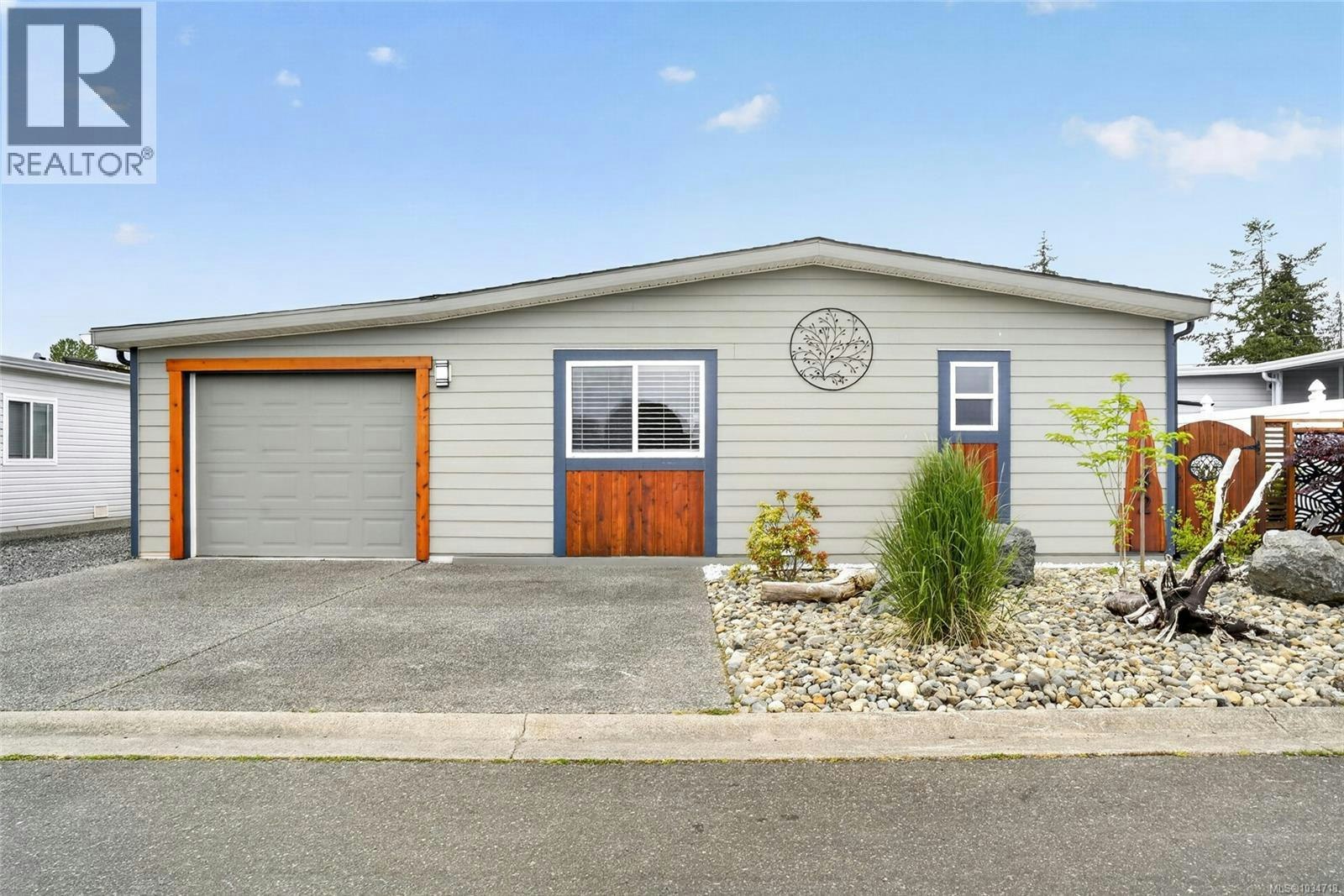 42-450 E Stanford Avenue, Parksville, BC, V9P 2S8
