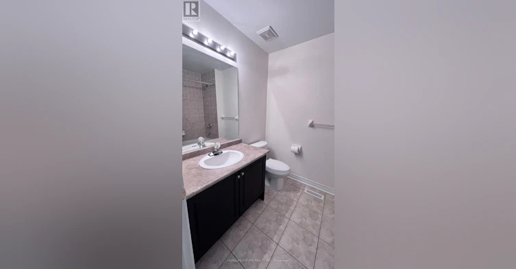 10 Brown Lane, Whitchurch-Stouffville, ON, L4A 0V2 - 7