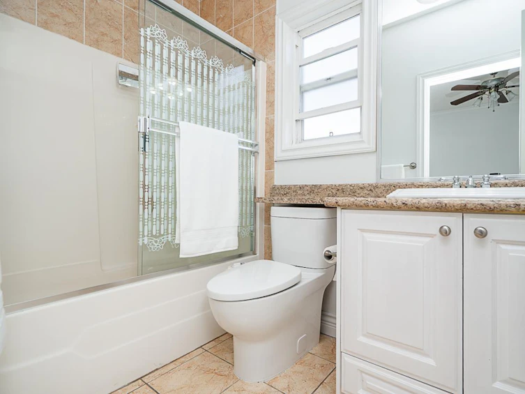 12761 60a Avenue, Surrey, BC, V3X 0A1 - 21