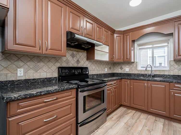 12761 60a Avenue, Surrey, BC, V3X 0A1 - 8