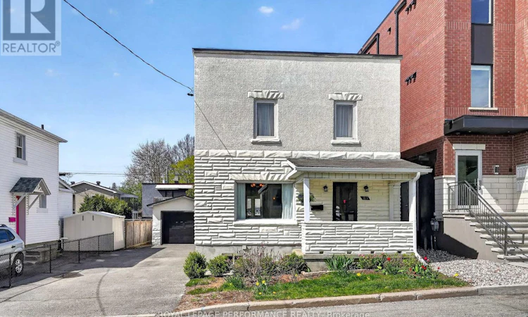 317 Shakespeare Street