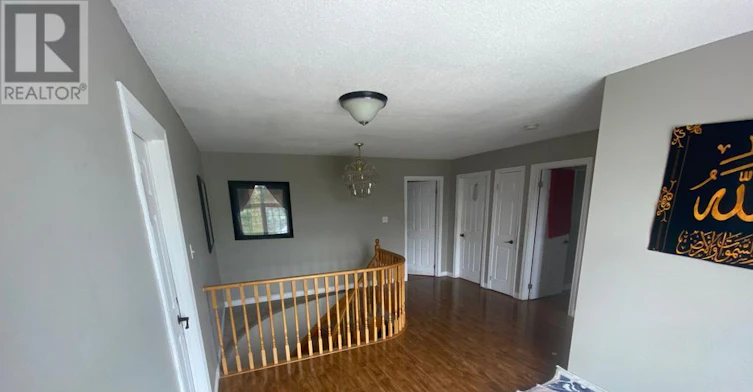 8 Cheltenham Road, Barrie, ON, L4M 6T2 - 8