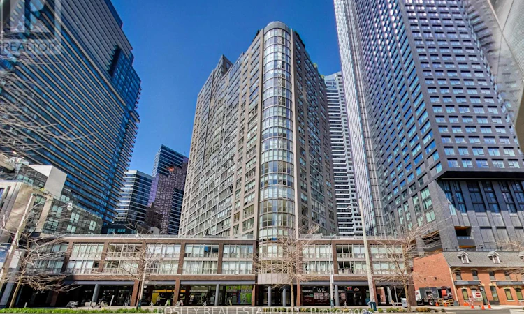 209-24 Wellesley Street W