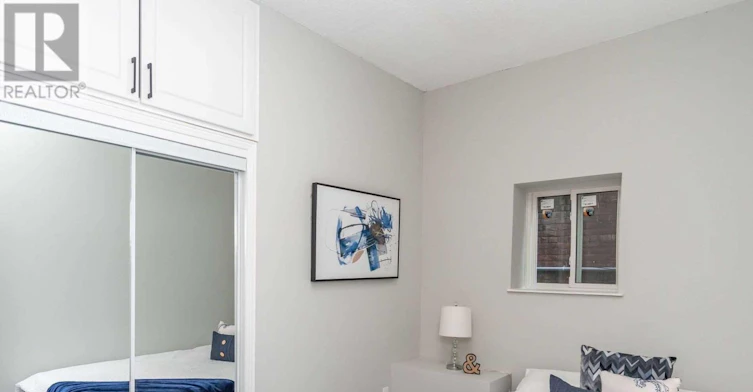 MAIN-143 Symington Avenue, Toronto, ON, M6P 3W3 - 6