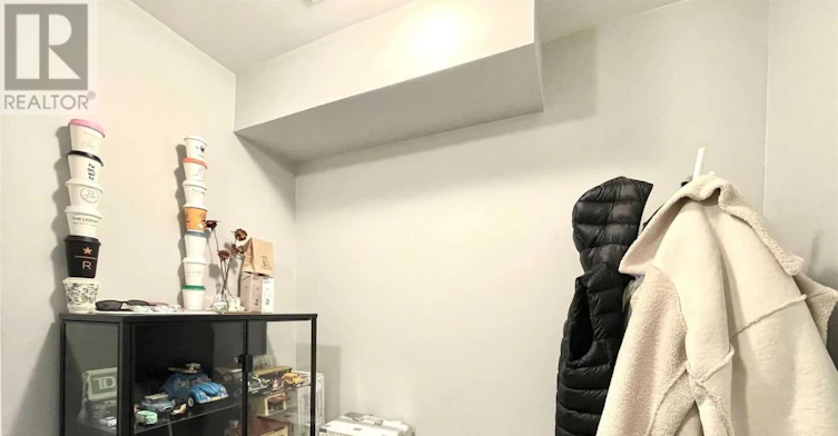 2204-9201 Yonge Street, Richmond Hill, ON, L4C 6Z2 - 13