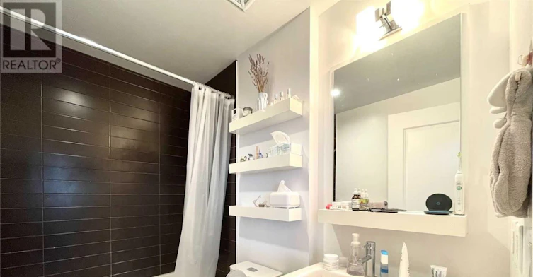 2204-9201 Yonge Street, Richmond Hill, ON, L4C 6Z2 - 12