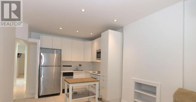 1-113 Mcgill Street, Toronto, ON, M5B 1H5