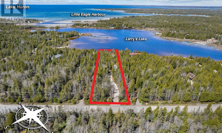 916 Dorcas Bay Road