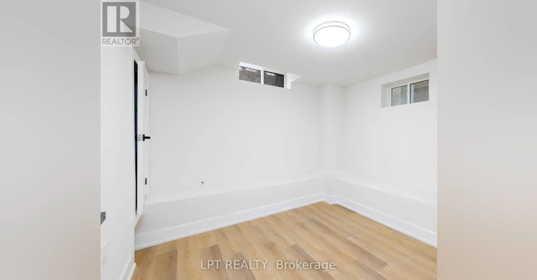 D-627 Crawford Street, Toronto, ON, M6G 3K1 - 9