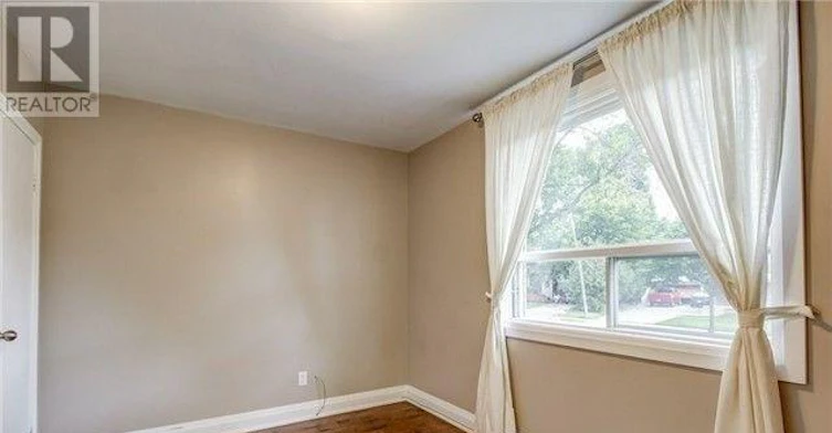 UPPER-1354 Augustine Drive, Burlington, ON, L7P 2M8 - 5