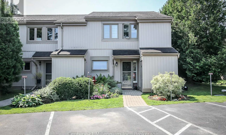 493 Oxbow Crescent