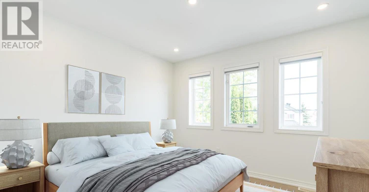 2 Vanessa Drive, Orillia, ON, L3V 7Y8 - 25