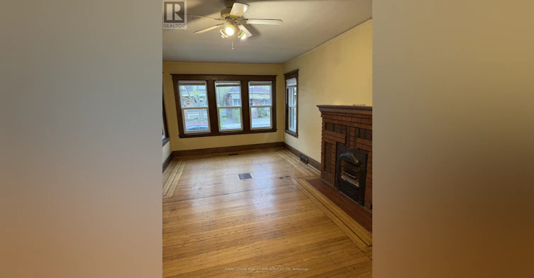 UPPER-38 Oval NORTH, Hamilton, ON, L8S 3Y6 - 2