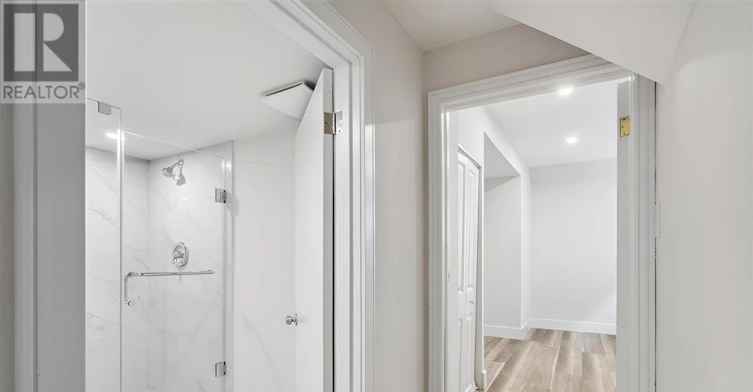 BSMT-2027 Brampton Street, Hamilton, ON, L8H 3S9 - 7