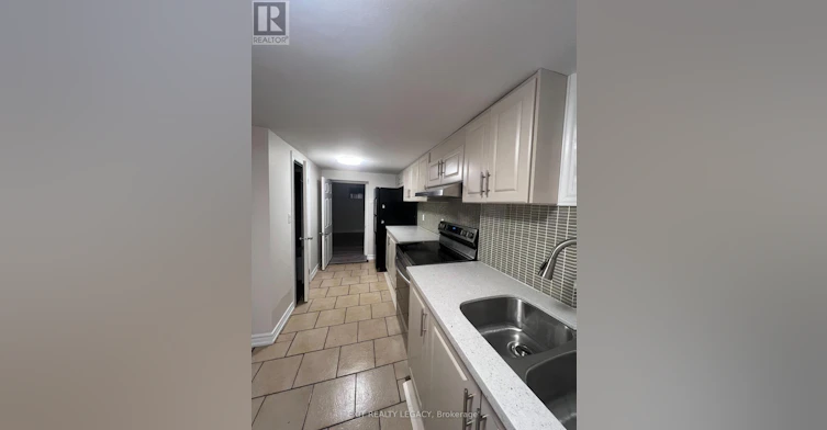 183 Ellington Drive, Toronto, ON, M1R 3Y2 - 16