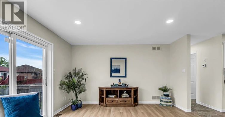 965 Banwell, Windsor, ON, N8P 1J3 - 8