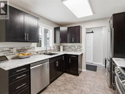 104-1480 Terai Road - 5